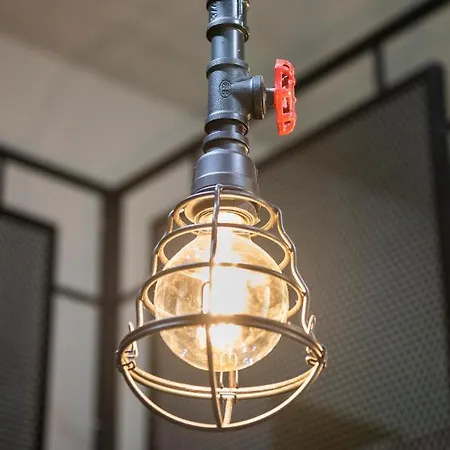 248 Boutique Studios, Boutique Hotel,