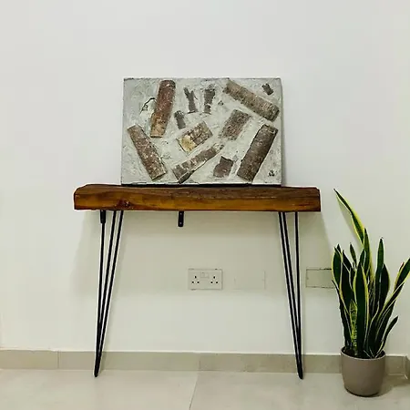 248 Boutique Studios, Pensionat 4*