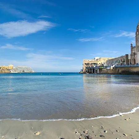 248 Boutique Studios, Pensionat 4*