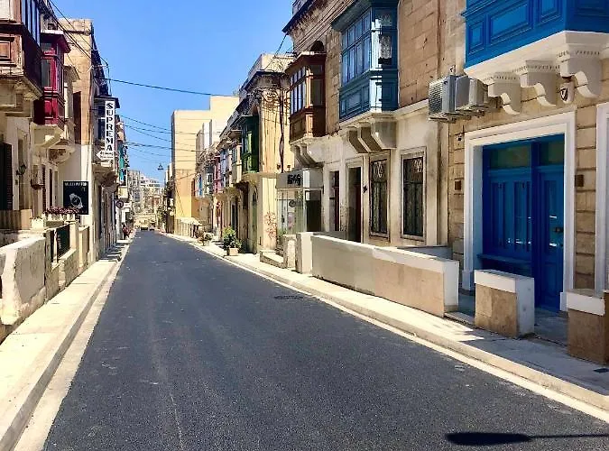 Guest house 248 Boutique Studios, Sliema