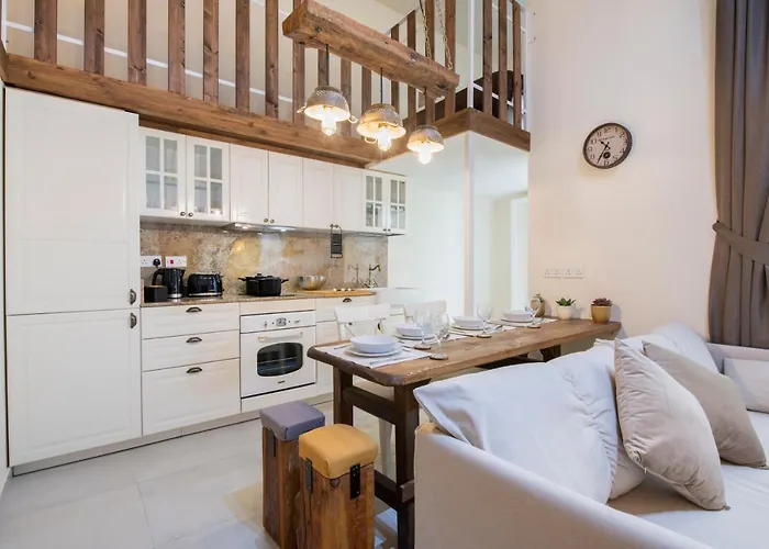 248 Boutique Studios,