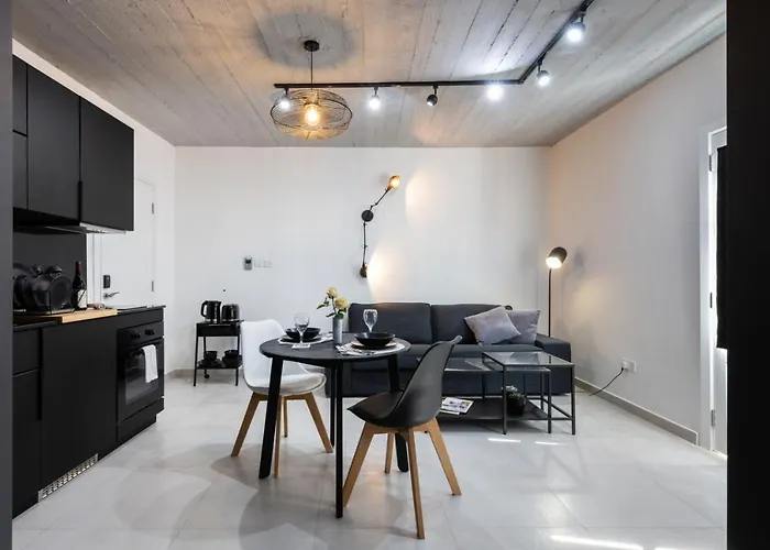 248 Boutique Studios, Pensionat Sliema