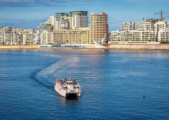 248 Boutique Studios, 4*