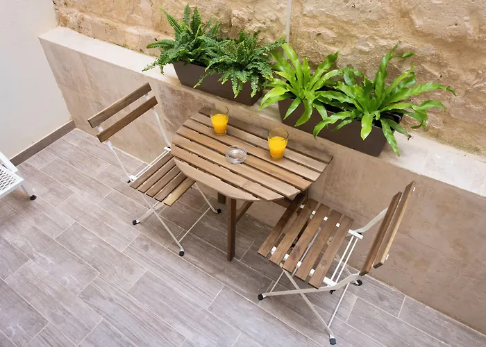 248 Boutique Studios, Konukevi Sliema