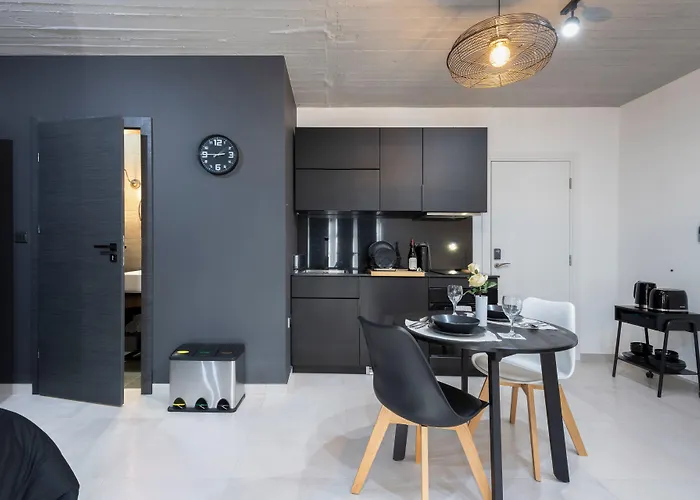 248 Boutique Studios,