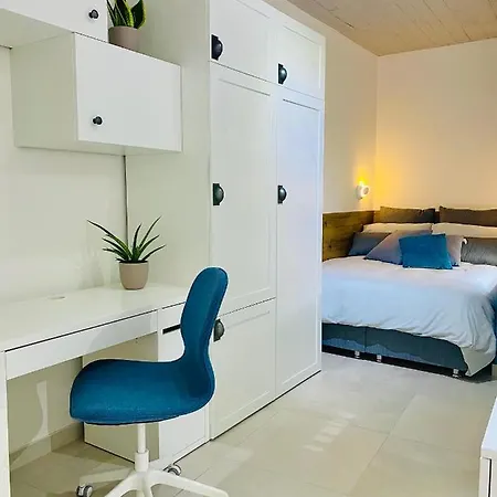 게스트하우스 248 Boutique Studios, 4*