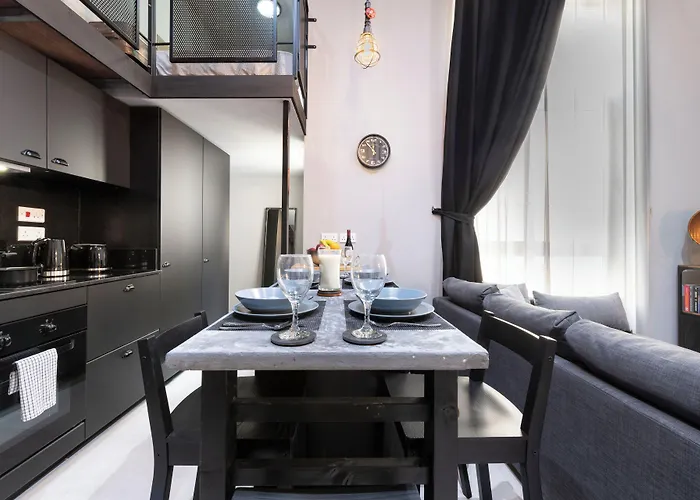 248 Boutique Studios, Pensiune Sliema